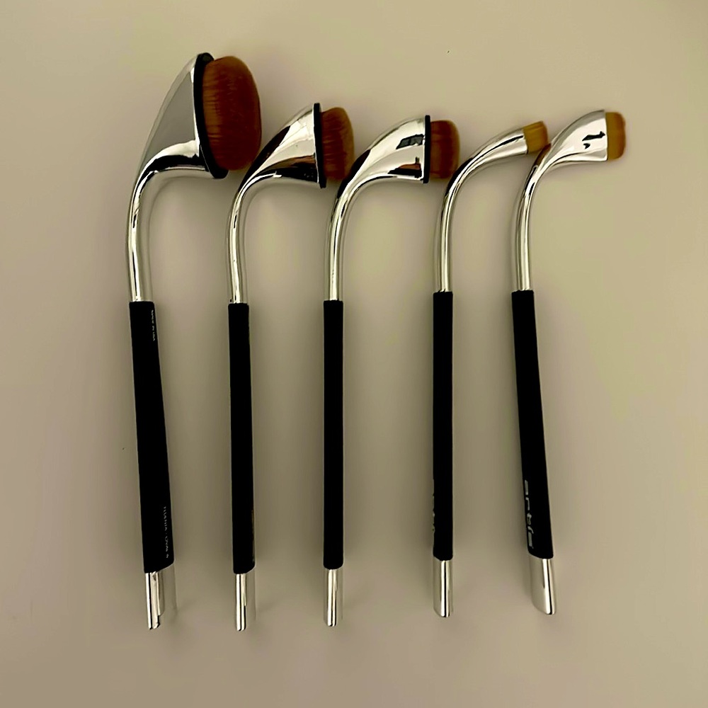 Artis makeup brushes set of 5